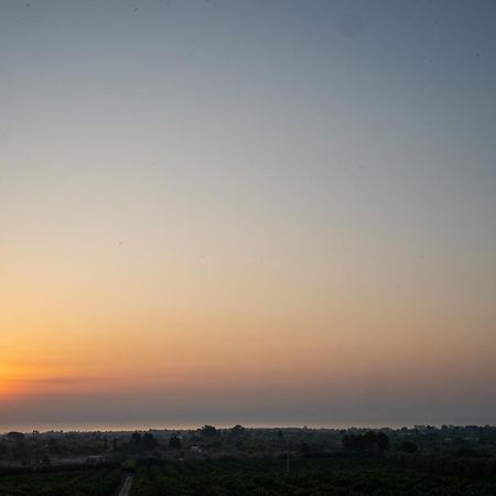 Hotel Villa Favorita نوتو الغرفة الصورة