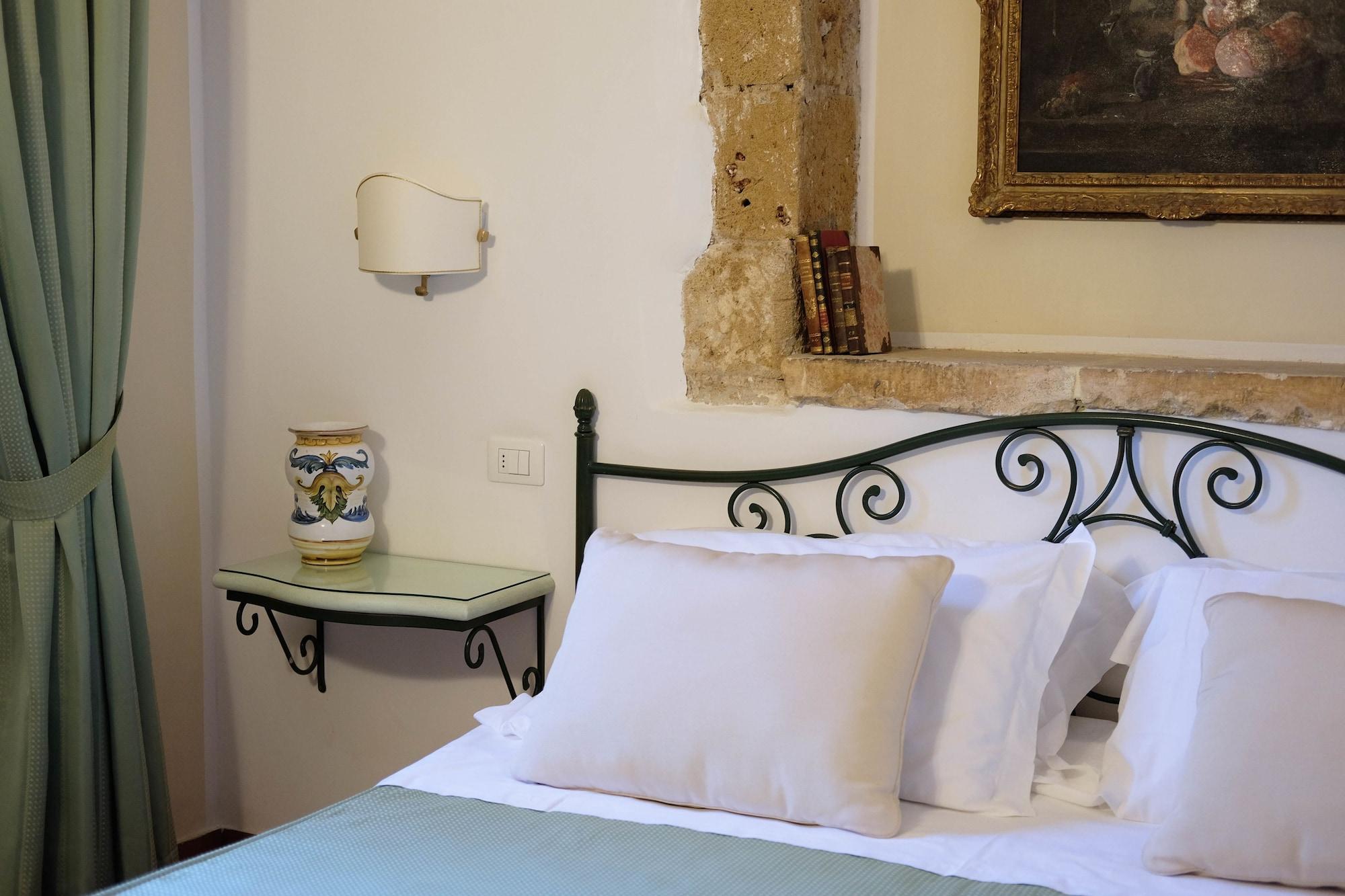 Hotel Villa Favorita نوتو المظهر الخارجي الصورة