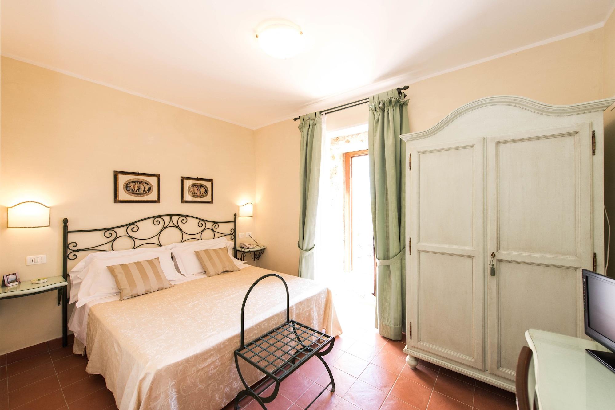 Hotel Villa Favorita نوتو المظهر الخارجي الصورة