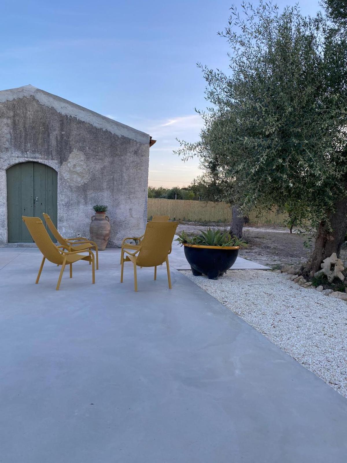 Hotel Villa Favorita نوتو المظهر الخارجي الصورة