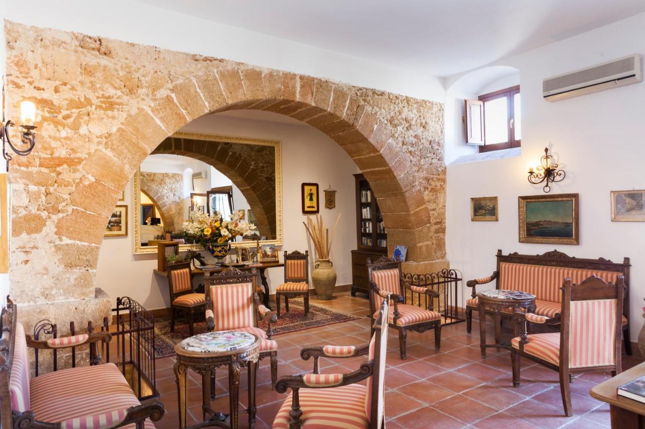 Hotel Villa Favorita نوتو المظهر الخارجي الصورة